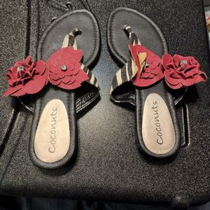 Coconuts Faux Leather Flower Slip on Sandals